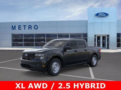 New 2025 Ford Maverick XL w/ Equipment Group 101A