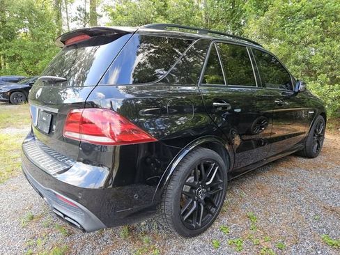 Used 2016 Mercedes-Benz GLE 63 AMG 4MATIC image 6