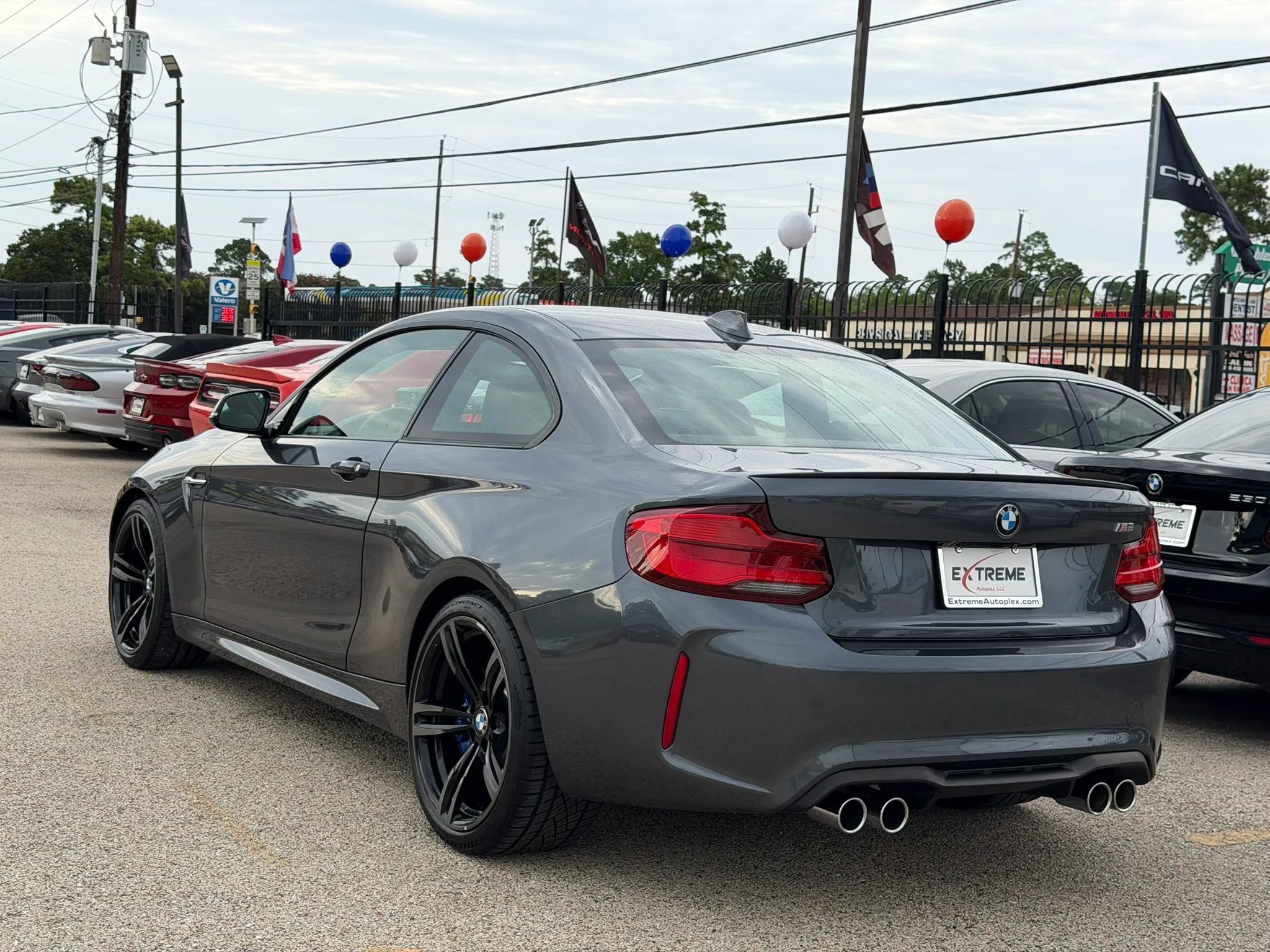 Used 2018 BMW M2 RWD image 8