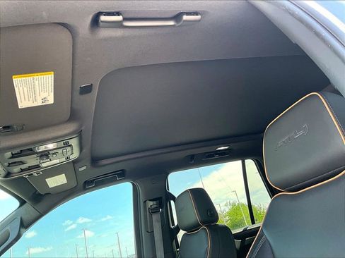 Used 2024 GMC Yukon AT4 w/ AT4 Premium Package image 18