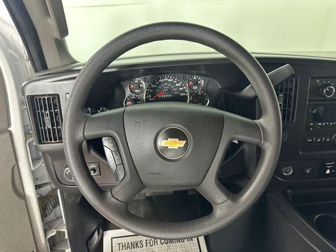 Used 2017 Chevrolet Express 3500 LT w/ LT Preferred Equipment Group RWD image 15
