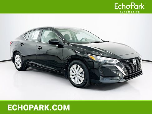 Used 2025 Nissan Sentra S FWD image 1