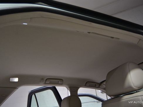 Used 2007 Cadillac DTS Luxury I w/ Trunk Convenience Package image 21