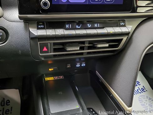 Certified 2025 Toyota Camry LE image 19