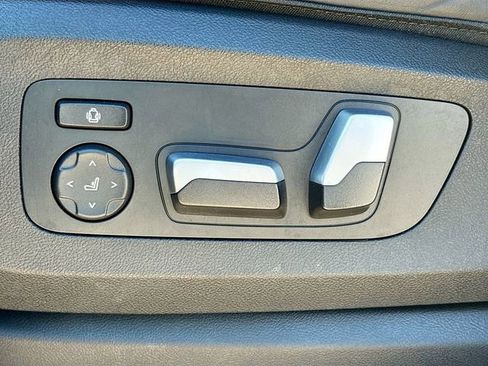Used 2024 BMW X5 xDrive40i image 24