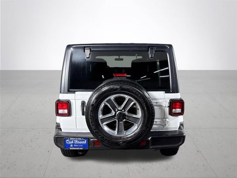 Used 2021 Jeep Wrangler Unlimited Sahara AWD/4WD image 7