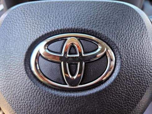 Used 2024 Toyota RAV4 XLE Premium image 29