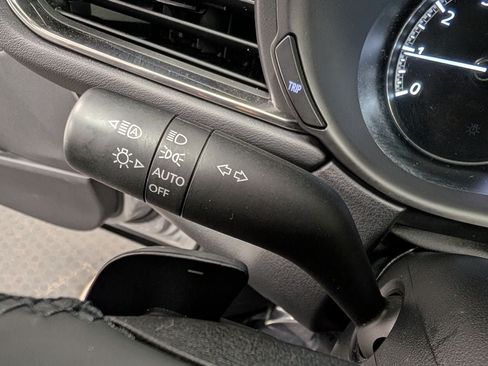 Used 2025 MAZDA CX-30 AWD 2.5 S w/ Premium Package image 19