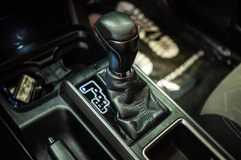 Used 2021 Toyota Tacoma TRD Off-Road w/ Technology Package AWD/4WD image 18