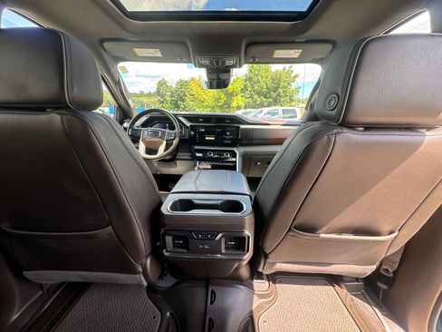 Used 2024 GMC Sierra 1500 Denali w/ Denali Reserve Package AWD/4WD image 53