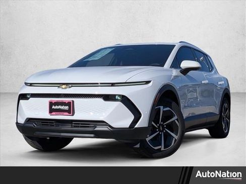 New 2026 Chevrolet Equinox EV LT image 1