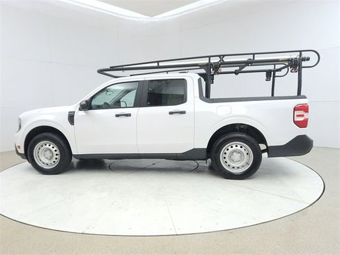 Used 2025 Ford Maverick XLT w/ Equipment Group 302A image 4