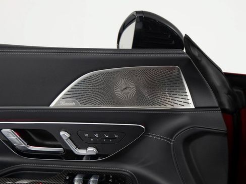 Used 2022 Mercedes-Benz SL 63 AMG 4MATIC image 12