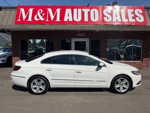Used 2013 Volkswagen CC Sport FWD image 2