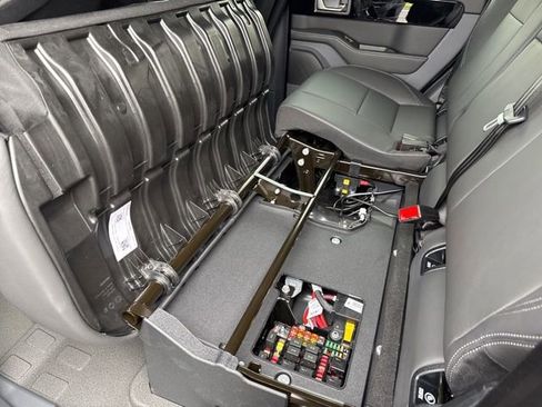 New 2025 INEOS Grenadier Fieldmaster Edition image 26