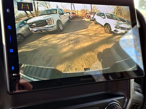 Used 2016 Chevrolet Silverado 2500 LT w/ LT Convenience Package image 23