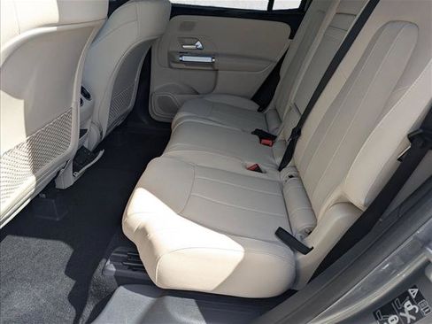 Used 2026 Mercedes-Benz GLB 250 image 14