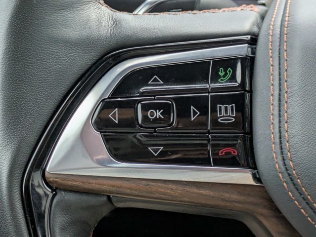 Certified 2025 Jeep Grand Cherokee Summit w/ Obsidian Package AWD/4WD image 26