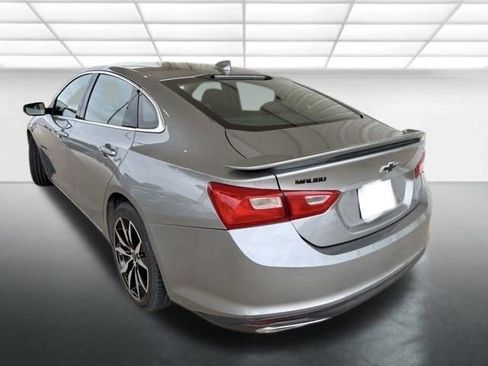 Used 2023 Chevrolet Malibu RS image 3