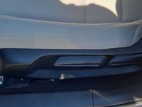 Certified 2023 Honda Civic LX image 17