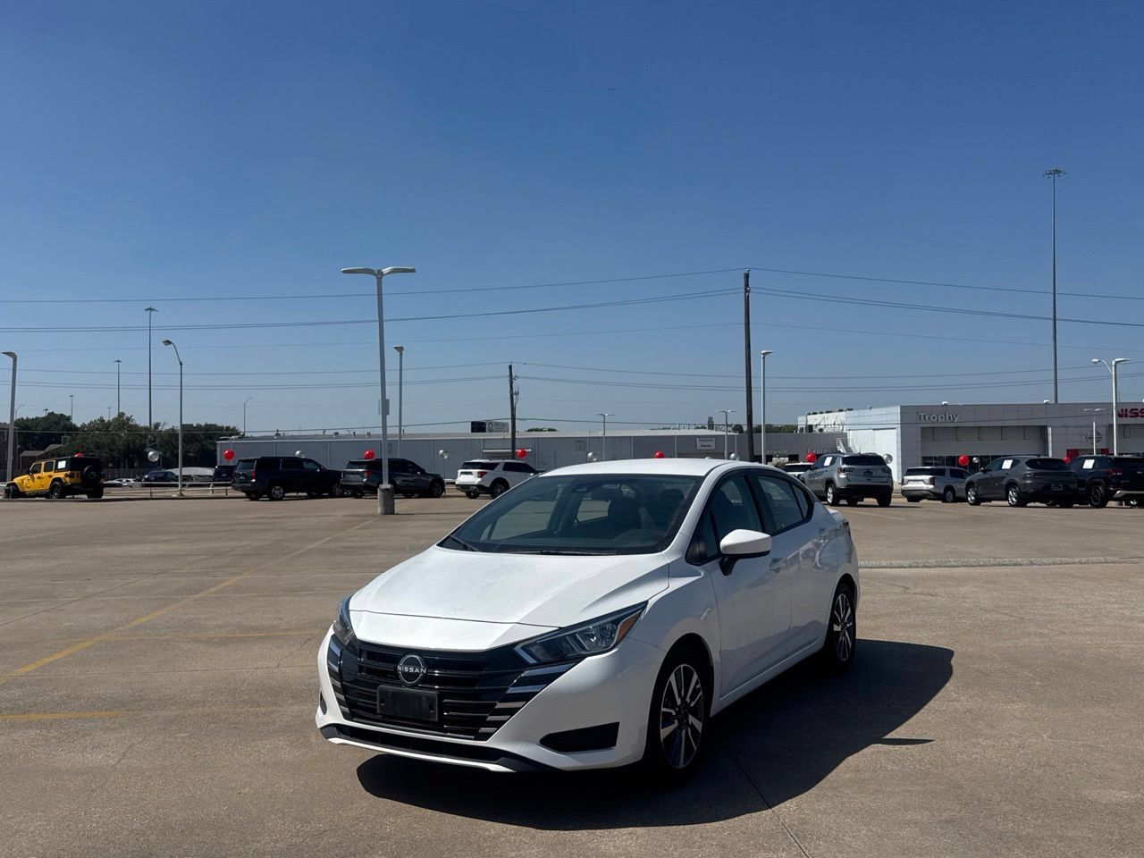 Certified 2023 Nissan Versa SV FWD image 10