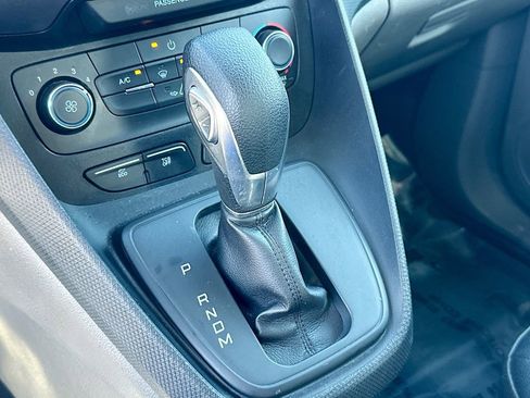 Used 2020 Ford Transit Connect XL image 17