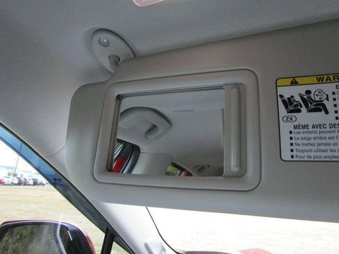 Used 2025 Toyota RAV4 Limited image 37