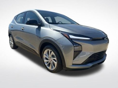 New 2027 Chevrolet Bolt LT w/ Comfort Package FWD image 7