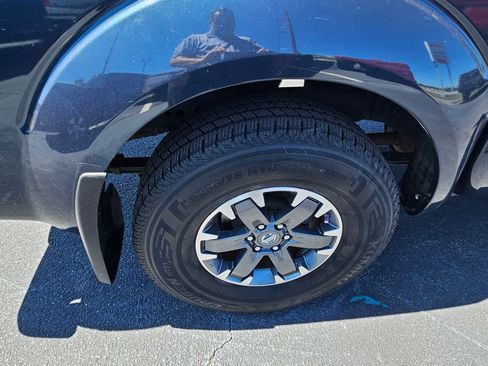 Used 2016 Nissan Frontier Desert Runner RWD image 8