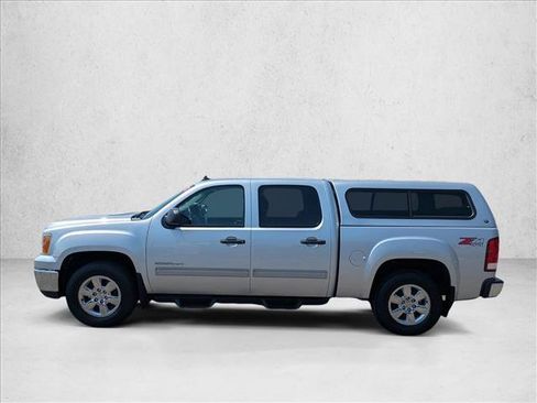 Used 2013 GMC Sierra 1500 SLE w/ Power Tech Package AWD/4WD image 8