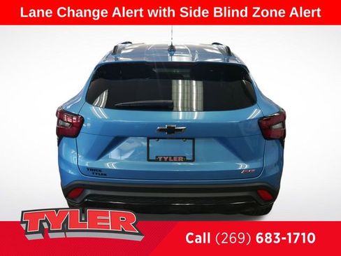 New 2026 Chevrolet Trax RS w/ Driver Confidence Package FWD image 5