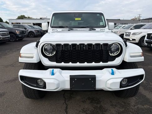 Used 2024 Jeep Wrangler High Altitude AWD/4WD image 11
