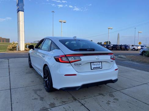 New 2026 Honda Civic Sport image 8