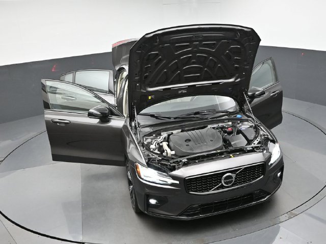 Used 2024 Volvo S60 B5 Plus w/ Climate Package AWD/4WD image 48