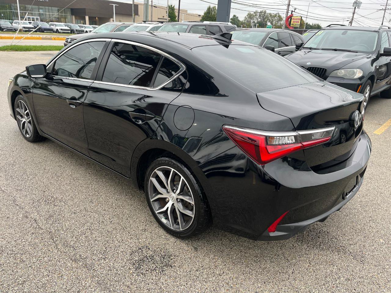 Used 2020 Acura ILX w/ Technology Package FWD image 3