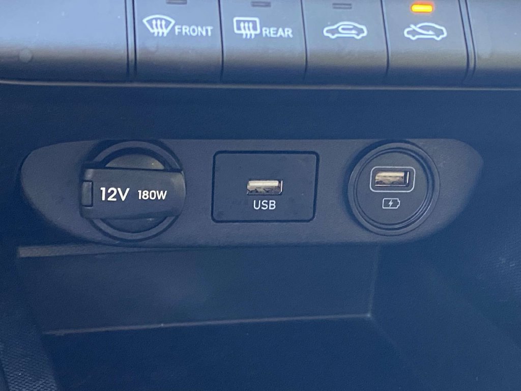 Used 2023 Hyundai Elantra SEL w/ Cargo Package FWD image 27