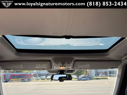 Used 2016 Land Rover LR4 HSE AWD/4WD image 18