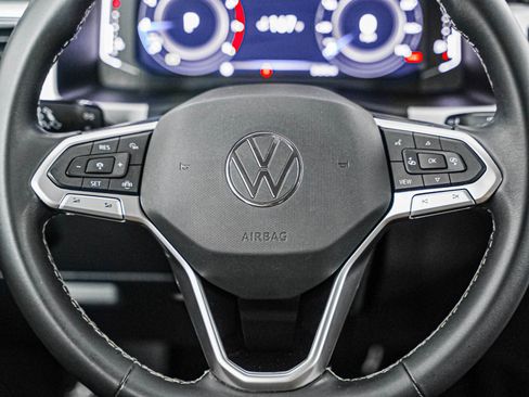 Used 2022 Volkswagen Atlas SE FWD image 13