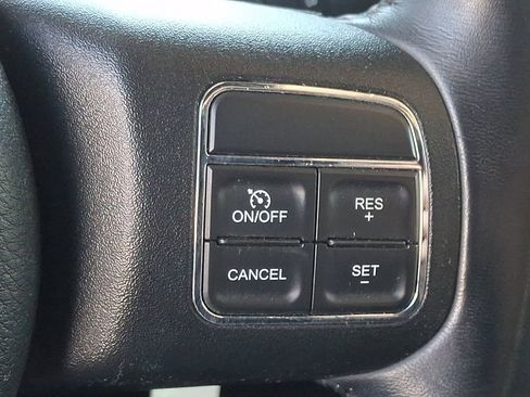 Used 2017 Jeep Wrangler Unlimited Sahara AWD/4WD image 20