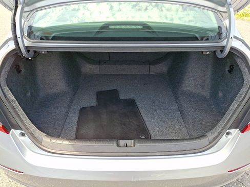Used 2018 Honda Accord EX-L image 28