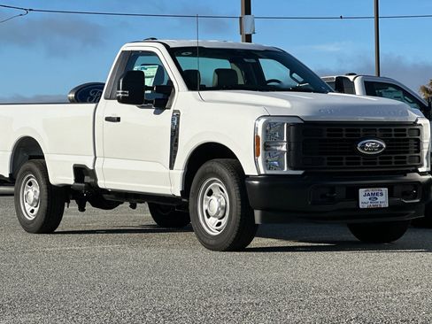 New 2026 Ford F350 XL w/ XL Driver Assist Package RWD image 14