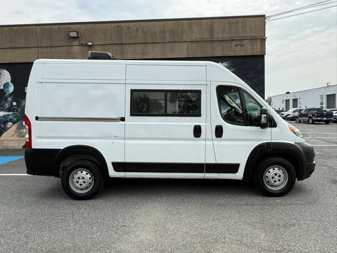 Used 2019 RAM ProMaster 2500 FWD image 17