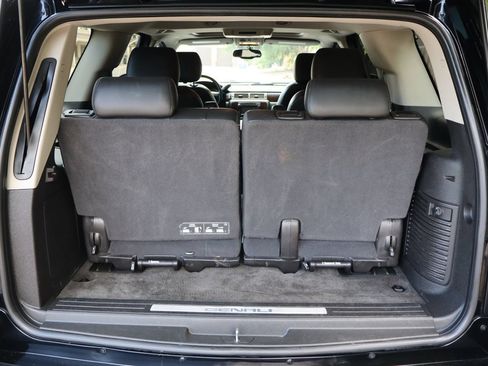 Used 2012 GMC Yukon Denali AWD/4WD image 14