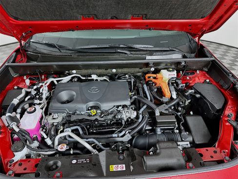 Certified 2025 Toyota RAV4 XSE image 32