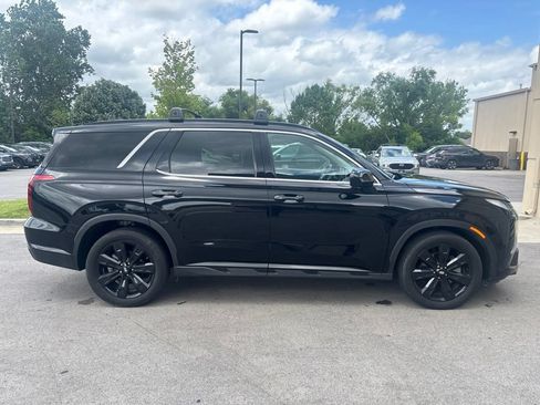 Used 2024 Hyundai Palisade XRT FWD image 3