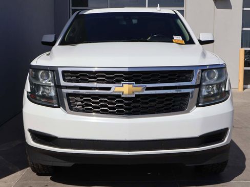 Used 2016 Chevrolet Suburban LS image 5
