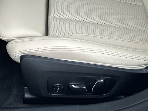 New 2026 BMW i4 xDrive40i w/ Premium Package image 28