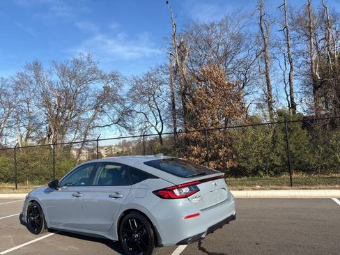 Certified 2023 Honda Civic Sport image 3