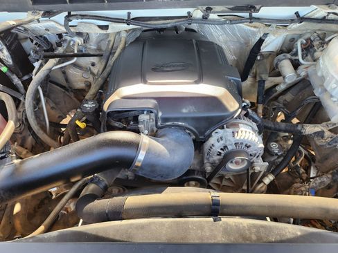 Used 2018 GMC Sierra 2500 SLE w/ HD SLE Preferred Plus Package image 29