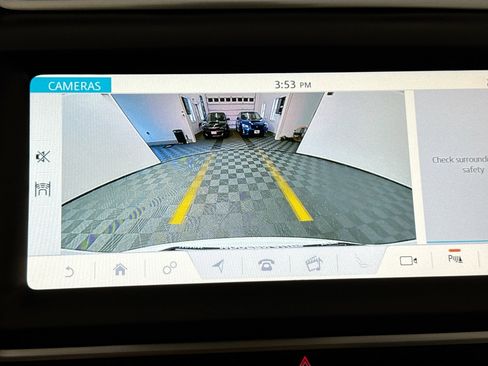 Used 2020 Jaguar E-PACE image 26